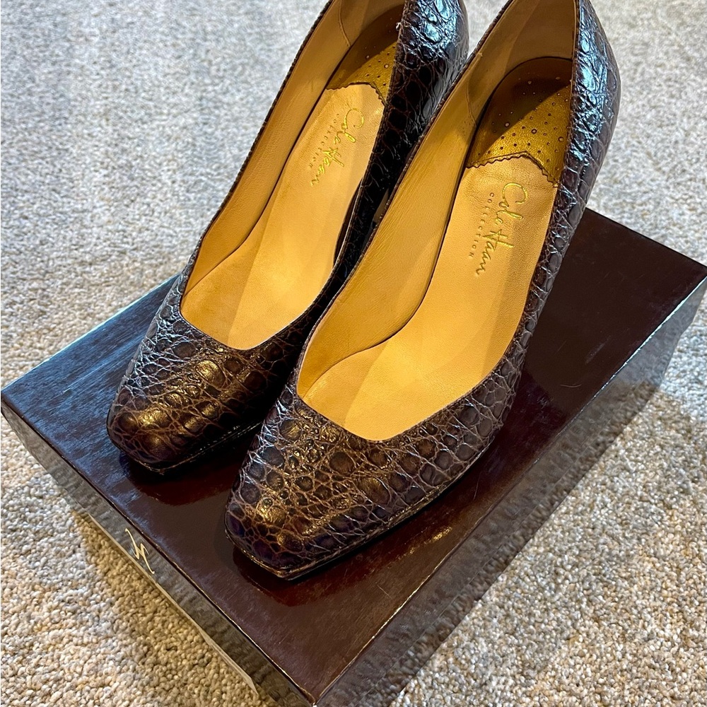 Cole Haan Nike Air Chocolate Croc Leather Heels - Size 8 1/2